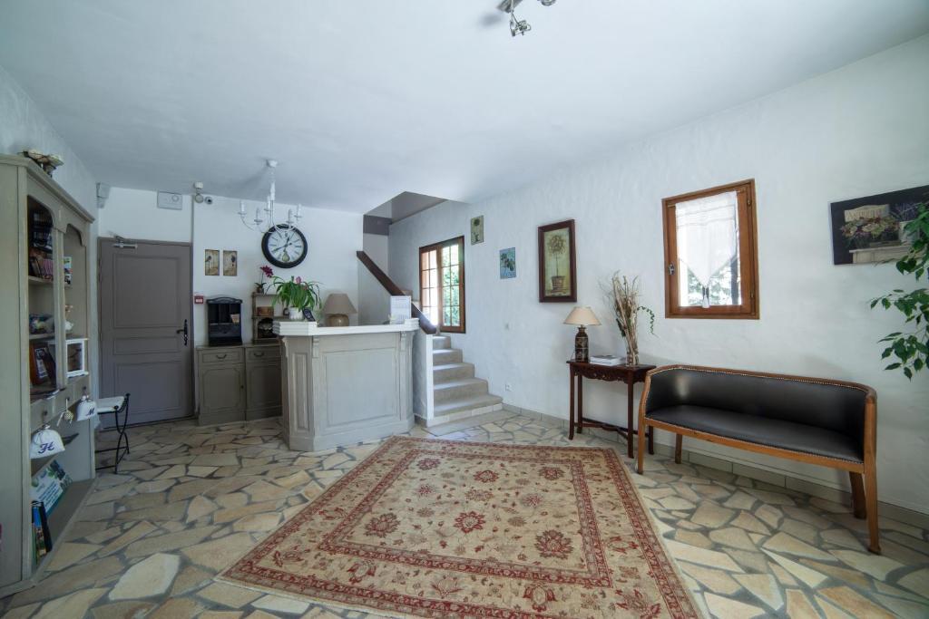 Mas-Blanc-des-Alpilles Hotel Mistral מראה חיצוני תמונה