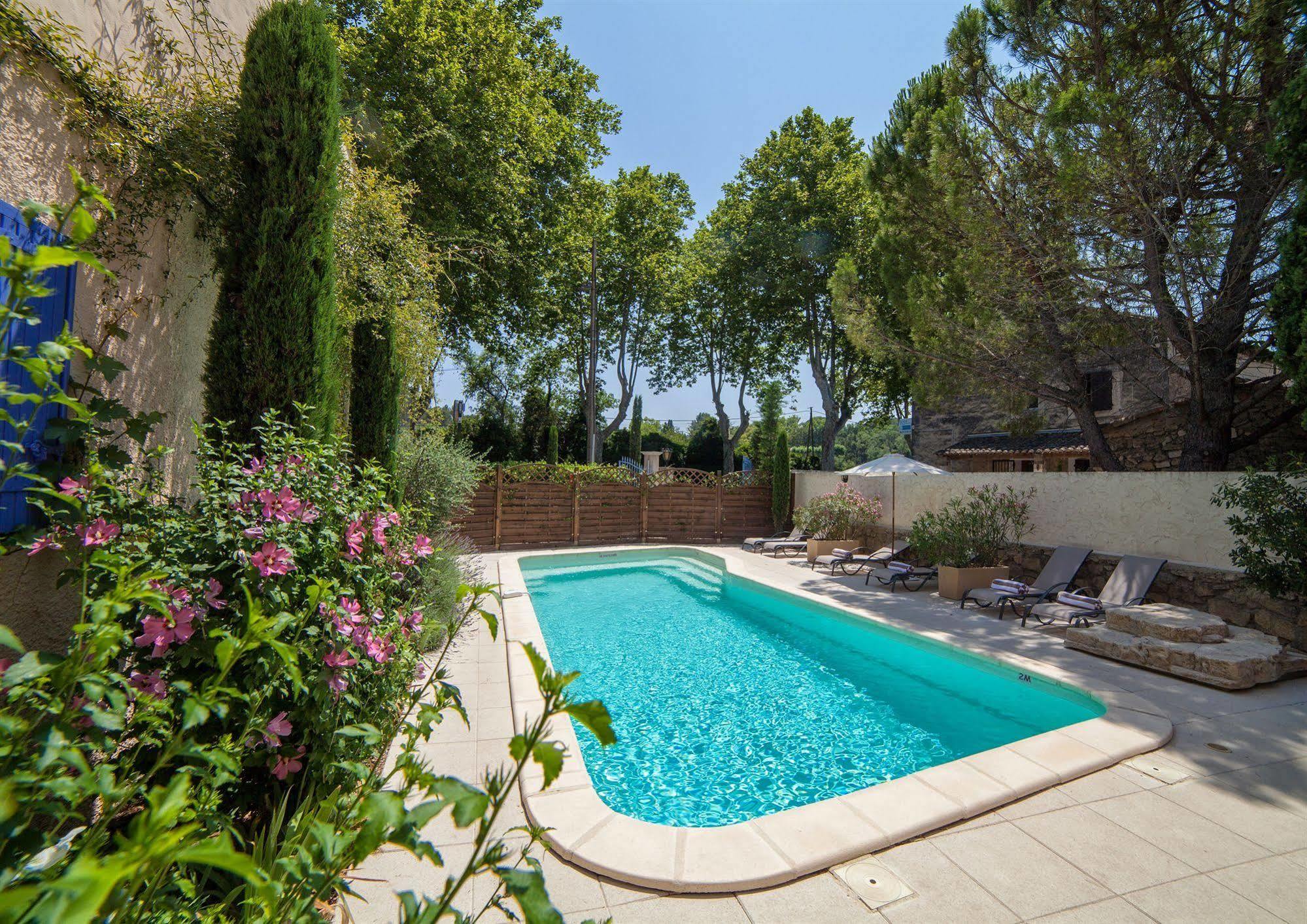 Mas-Blanc-des-Alpilles Hotel Mistral מראה חיצוני תמונה